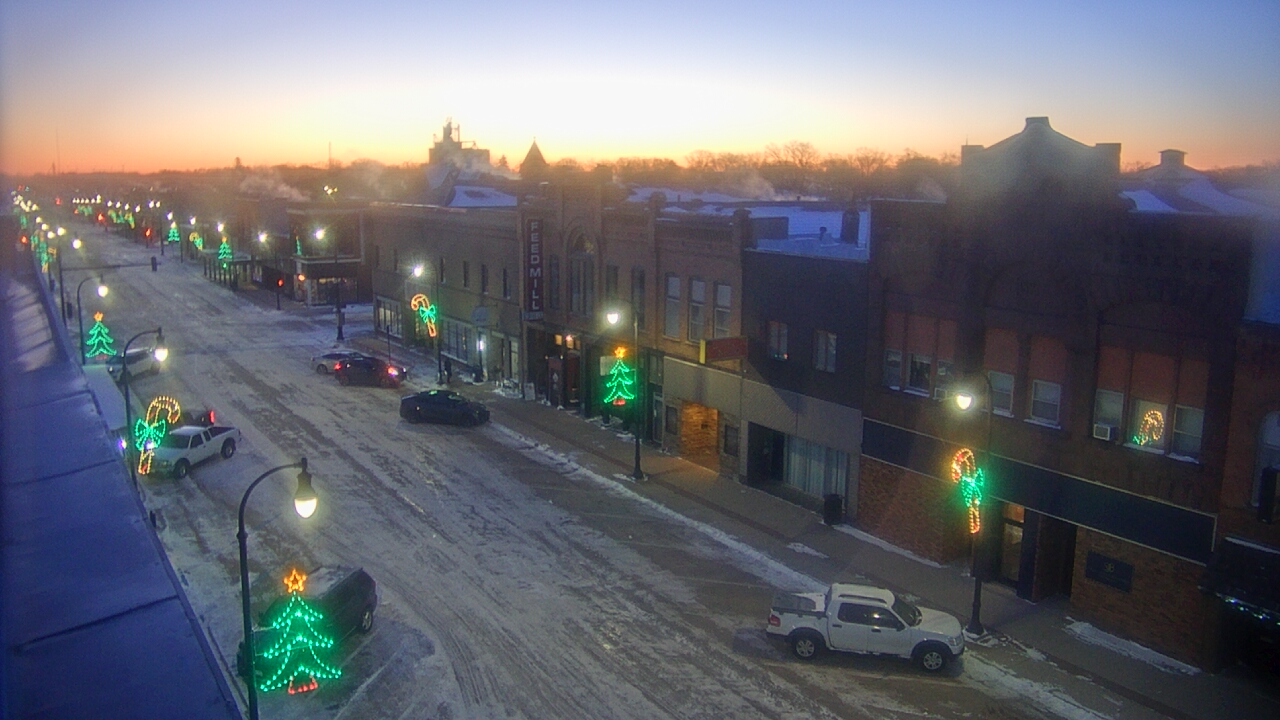 Thumbnail for current weather camera view from Security State Bank in Algona, Iowa