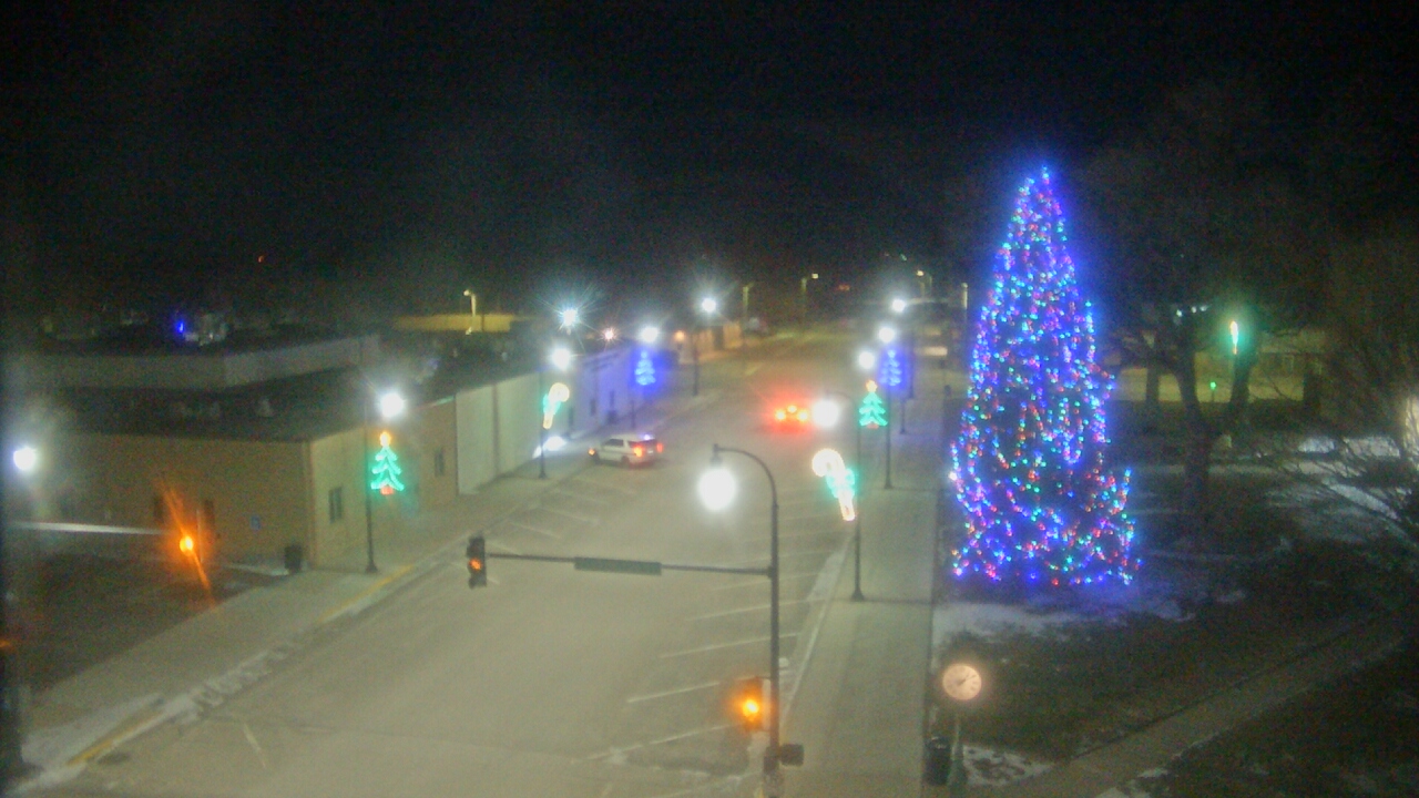 Thumbnail for current weather camera view from Security State Bank in Algona, Iowa