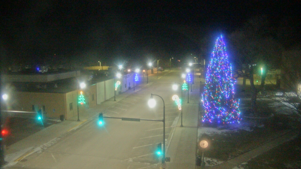 Thumbnail for current weather camera view from Security State Bank in Algona, Iowa