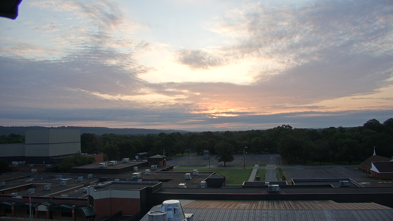Thumbnail for current weather camera view from Alma Intermediate in Alma, Arkansas