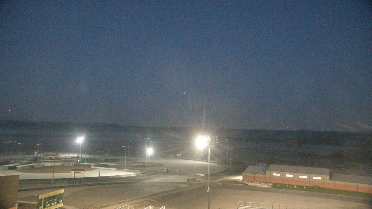 Thumbnail for current weather camera view from Alma Intermediate in Alma, Arkansas