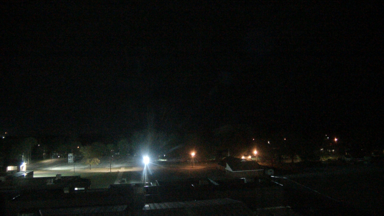 Thumbnail for current weather camera view from Alma Intermediate in Alma, Arkansas