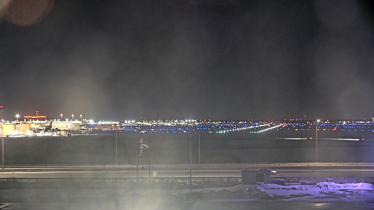 Thumbnail for current weather camera view from Allstate Arena in Des Plaines, Illinois