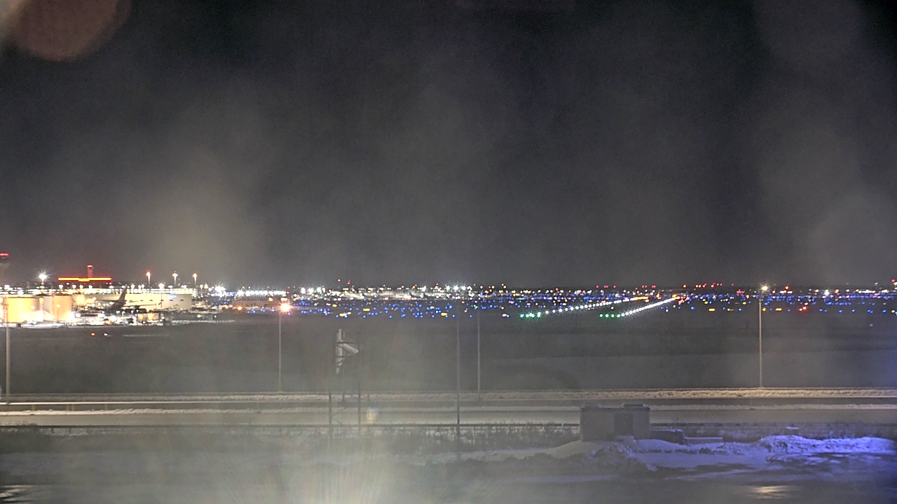 Thumbnail for current weather camera view from Allstate Arena in Des Plaines, Illinois