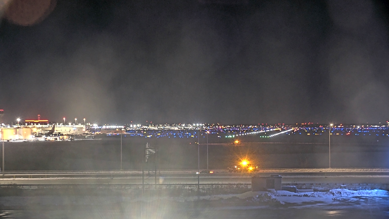 Thumbnail for current weather camera view from Allstate Arena in Des Plaines, Illinois