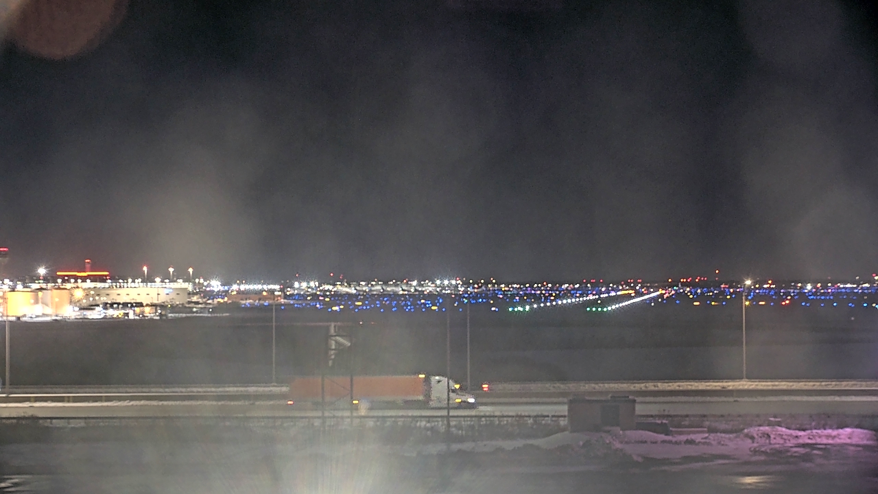 Thumbnail for current weather camera view from Allstate Arena in Des Plaines, Illinois