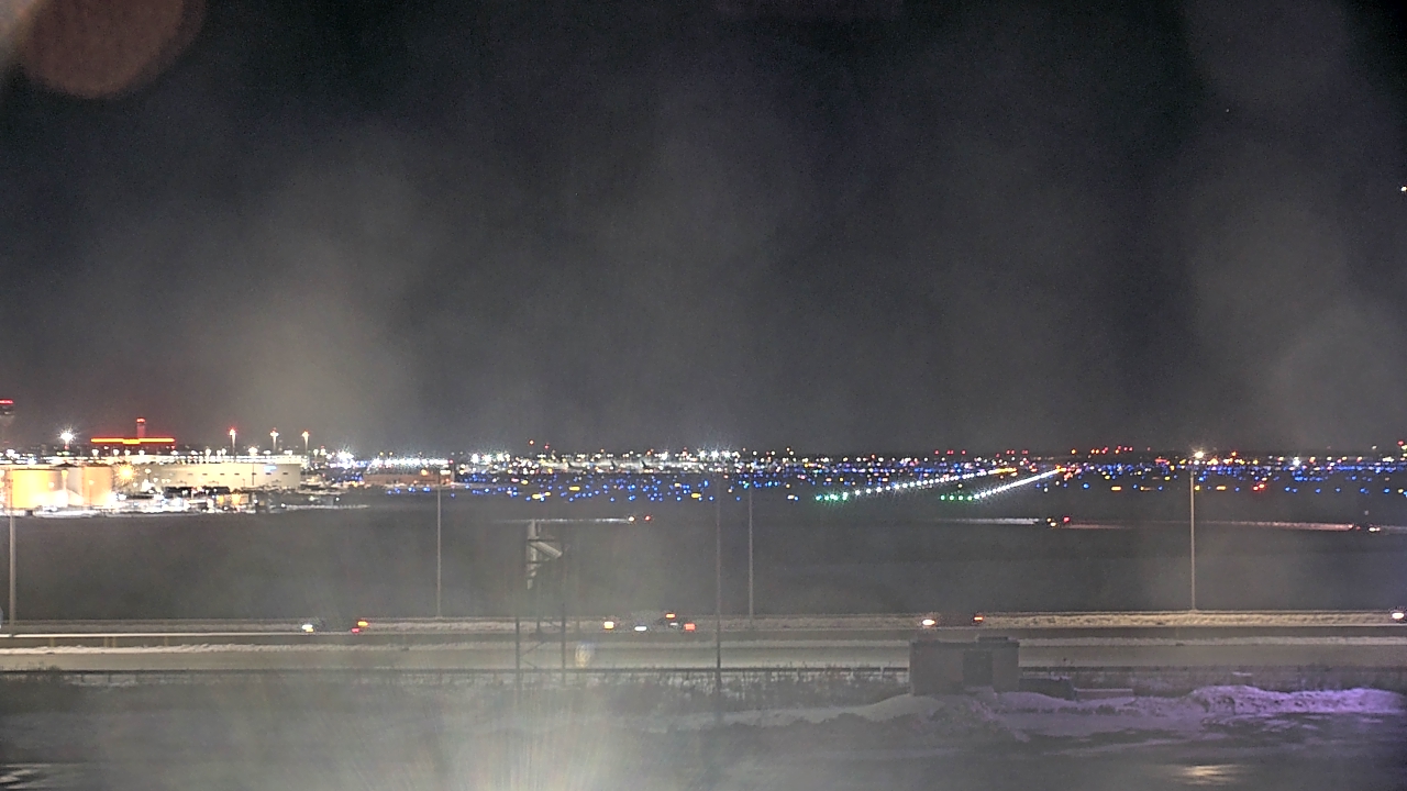 Thumbnail for current weather camera view from Allstate Arena in Des Plaines, Illinois