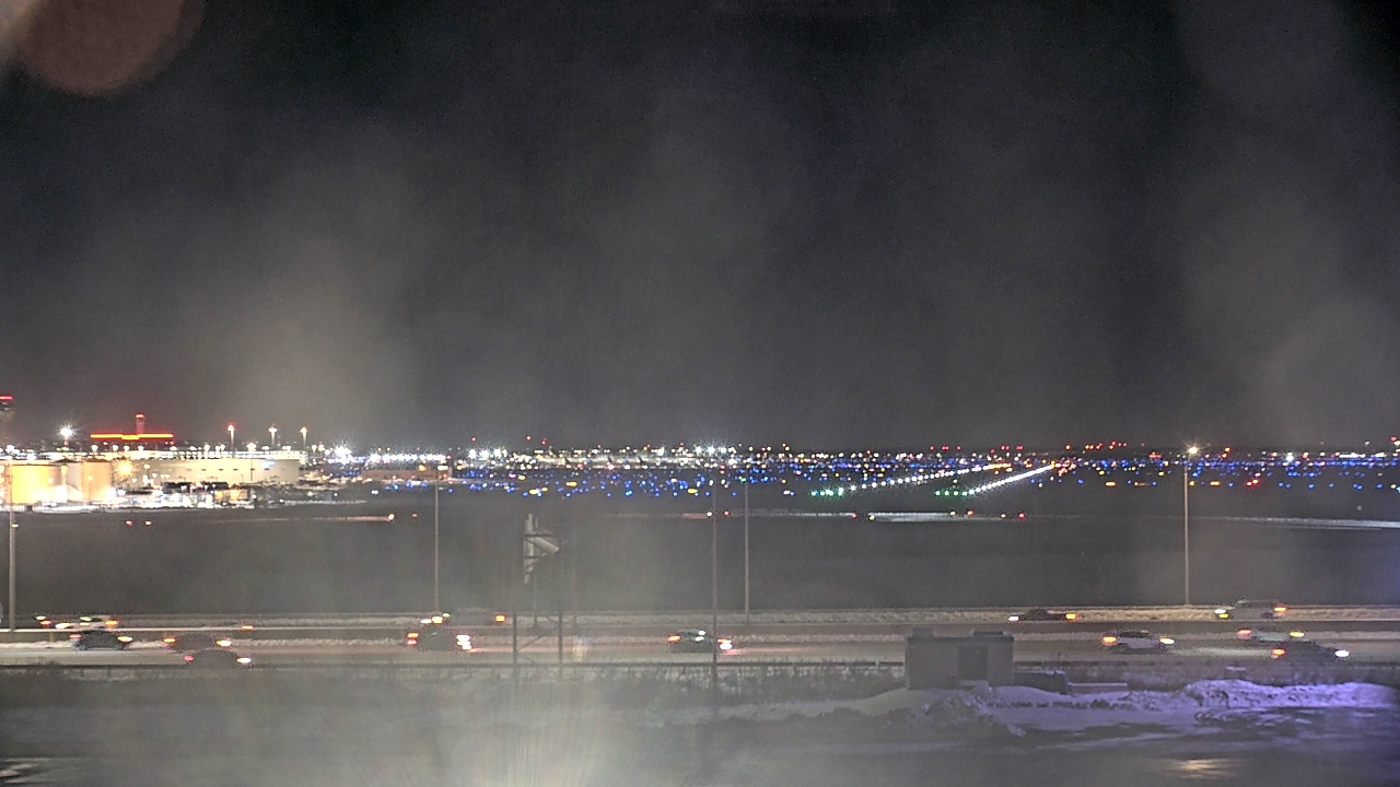 Thumbnail for current weather camera view from Allstate Arena in Des Plaines, Illinois