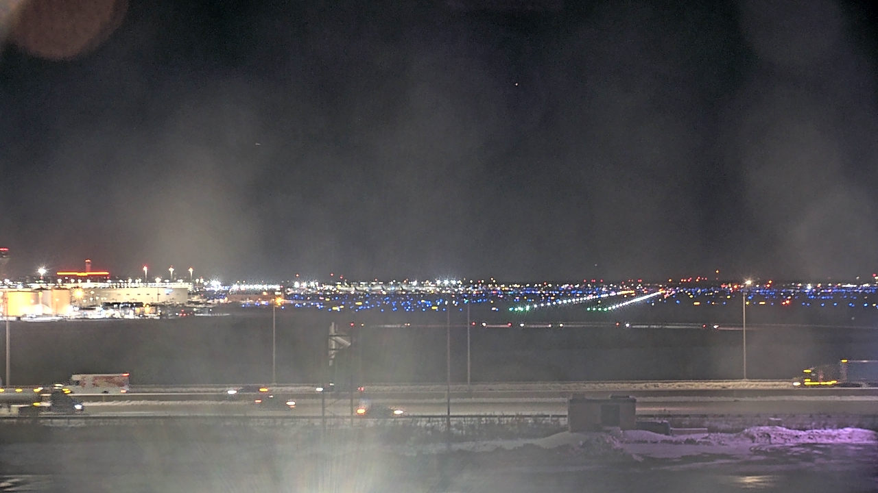 Thumbnail for current weather camera view from Allstate Arena in Des Plaines, Illinois