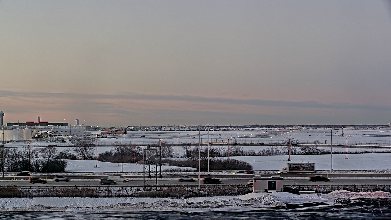 Thumbnail for current weather camera view from Allstate Arena in Des Plaines, Illinois