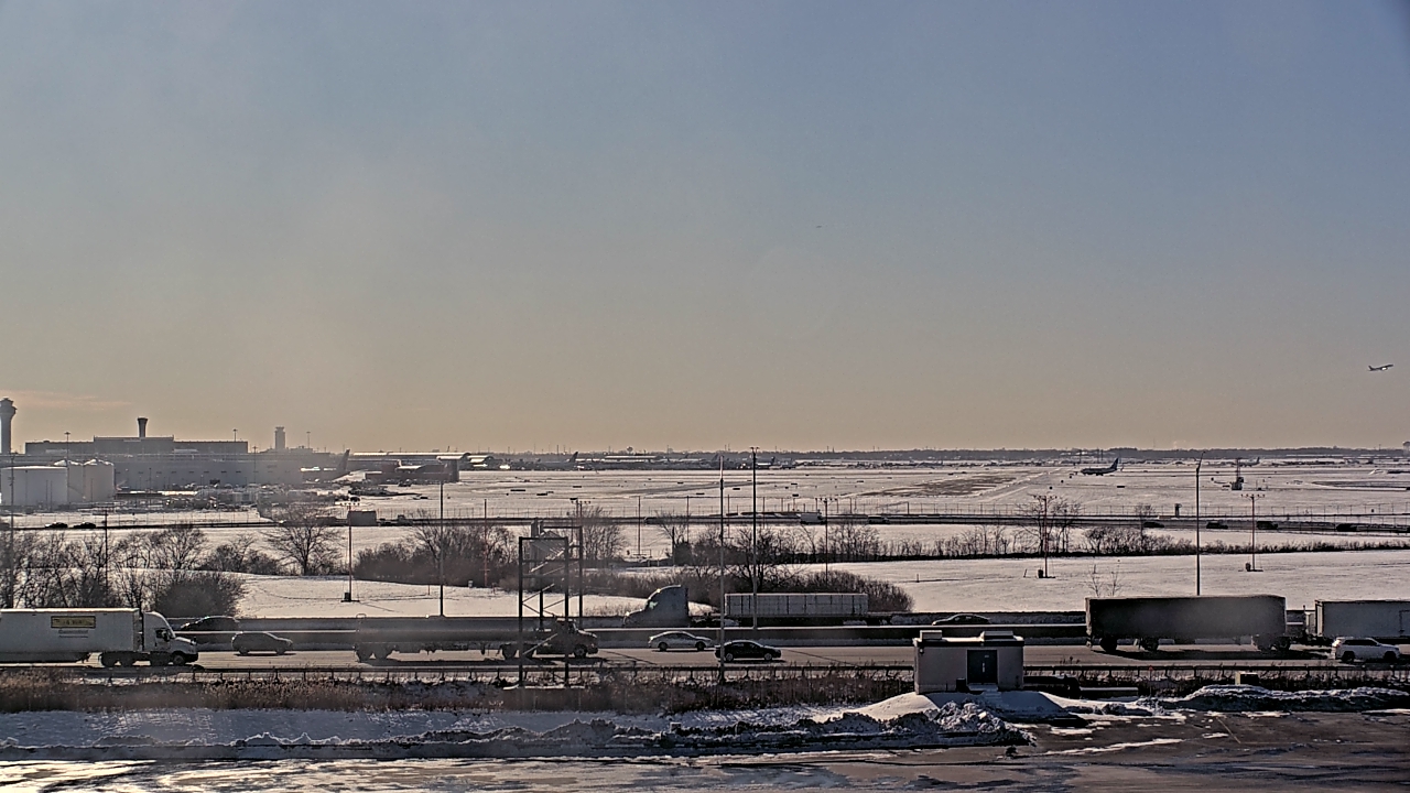 Thumbnail for current weather camera view from Allstate Arena in Des Plaines, Illinois