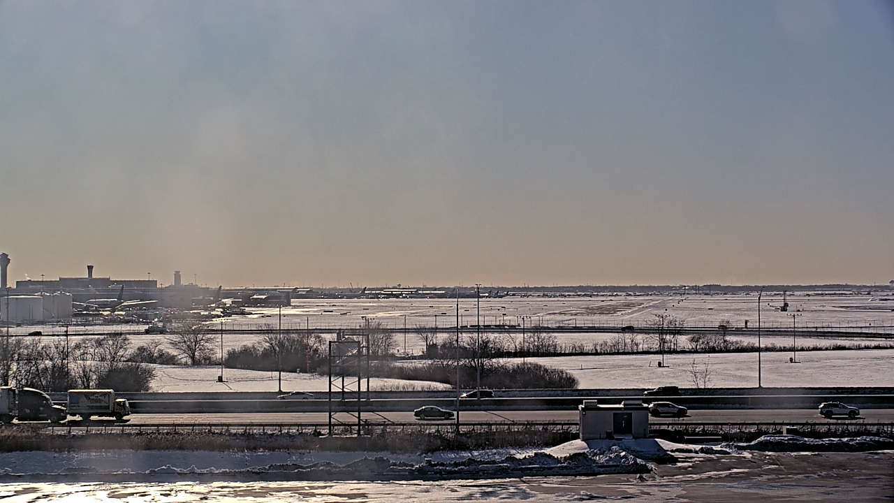 Thumbnail for current weather camera view from Allstate Arena in Des Plaines, Illinois