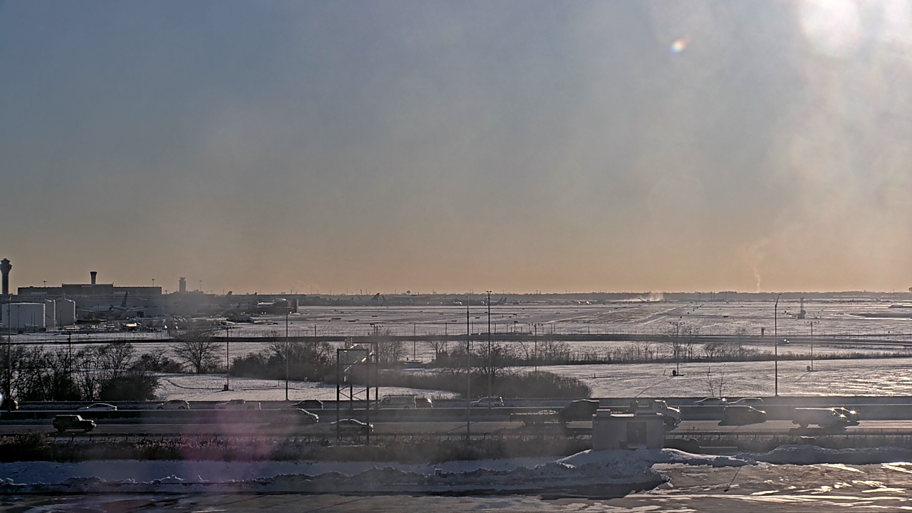 Thumbnail for current weather camera view from Allstate Arena in Des Plaines, Illinois