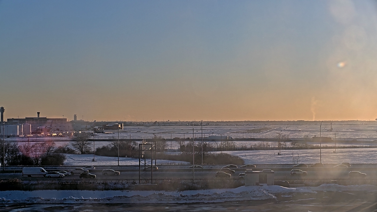Thumbnail for current weather camera view from Allstate Arena in Des Plaines, Illinois