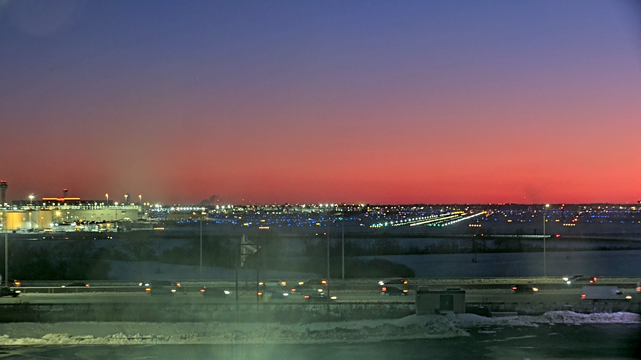 Thumbnail for current weather camera view from Allstate Arena in Des Plaines, Illinois