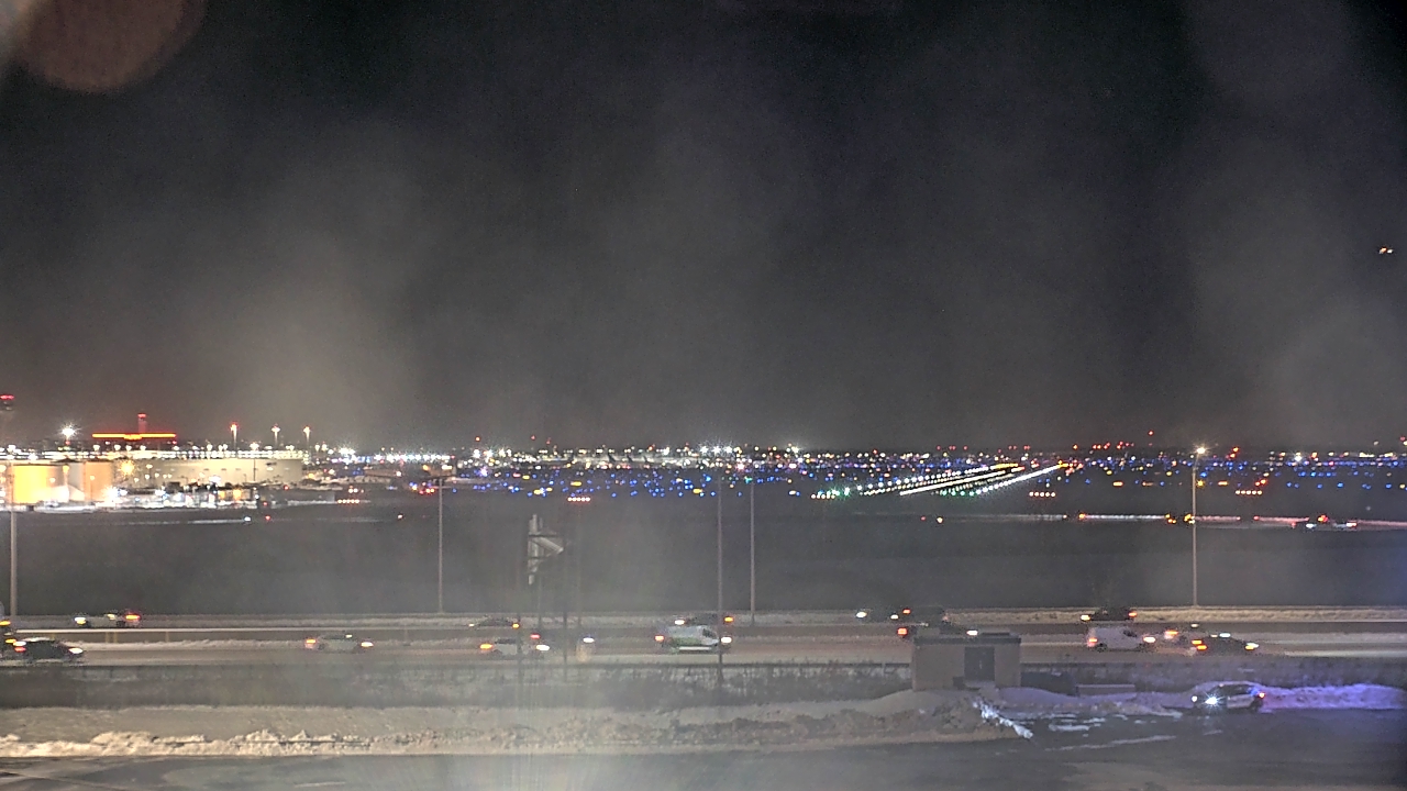 Thumbnail for current weather camera view from Allstate Arena in Des Plaines, Illinois