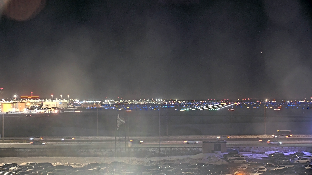 Thumbnail for current weather camera view from Allstate Arena in Des Plaines, Illinois