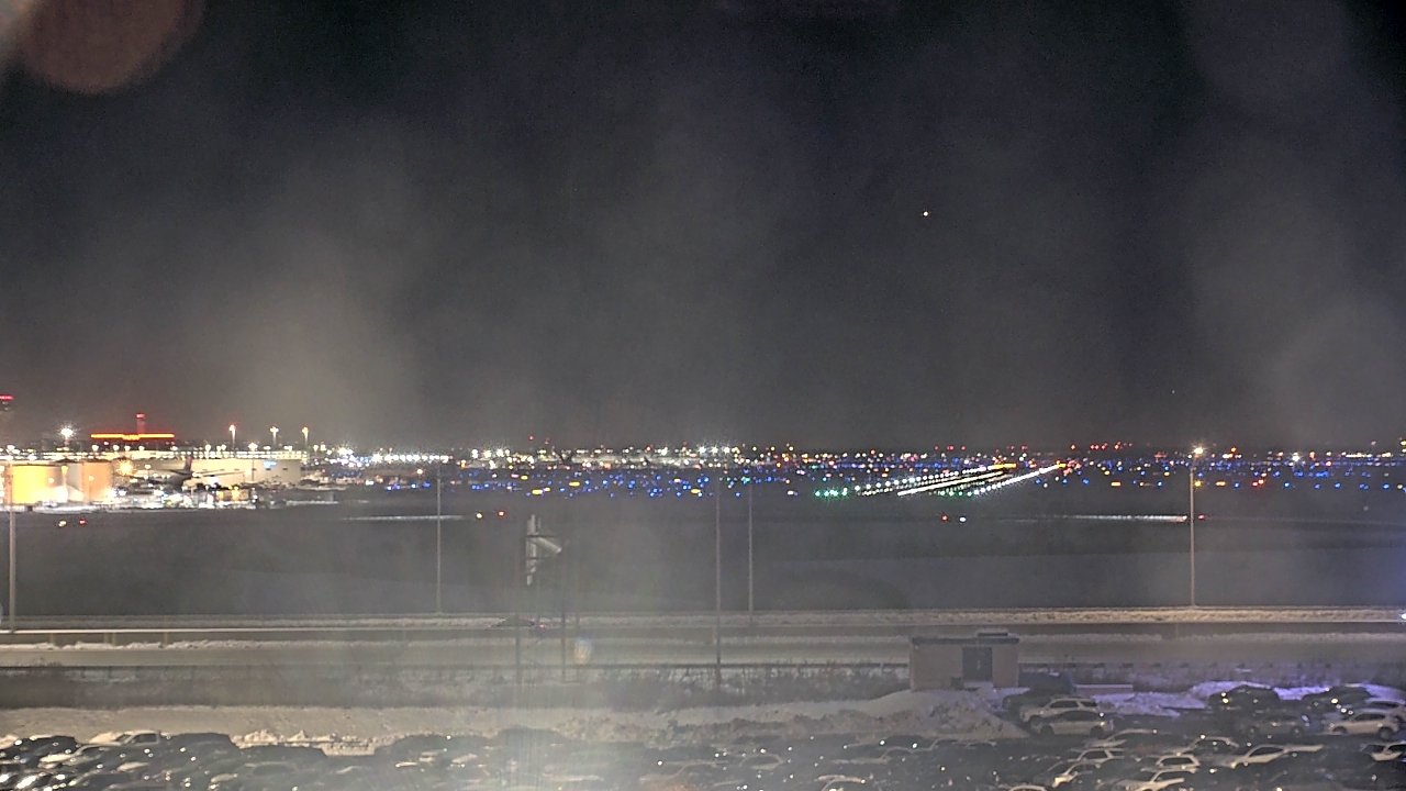 Thumbnail for current weather camera view from Allstate Arena in Des Plaines, Illinois