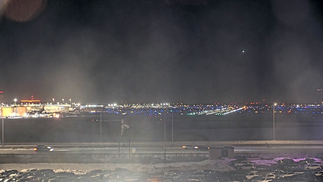 Thumbnail for current weather camera view from Allstate Arena in Des Plaines, Illinois