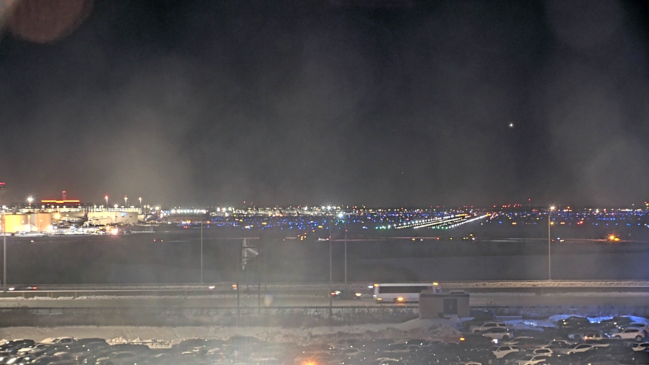 Thumbnail for current weather camera view from Allstate Arena in Des Plaines, Illinois