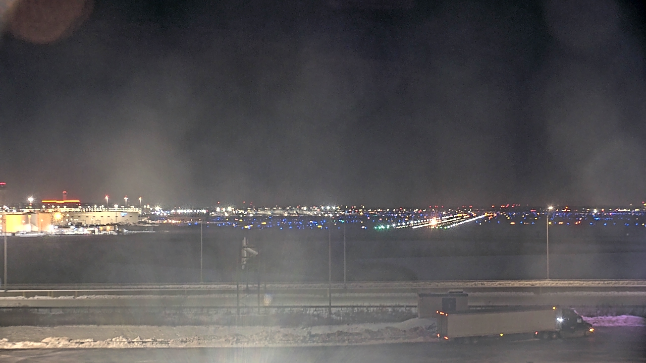 Thumbnail for current weather camera view from Allstate Arena in Des Plaines, Illinois