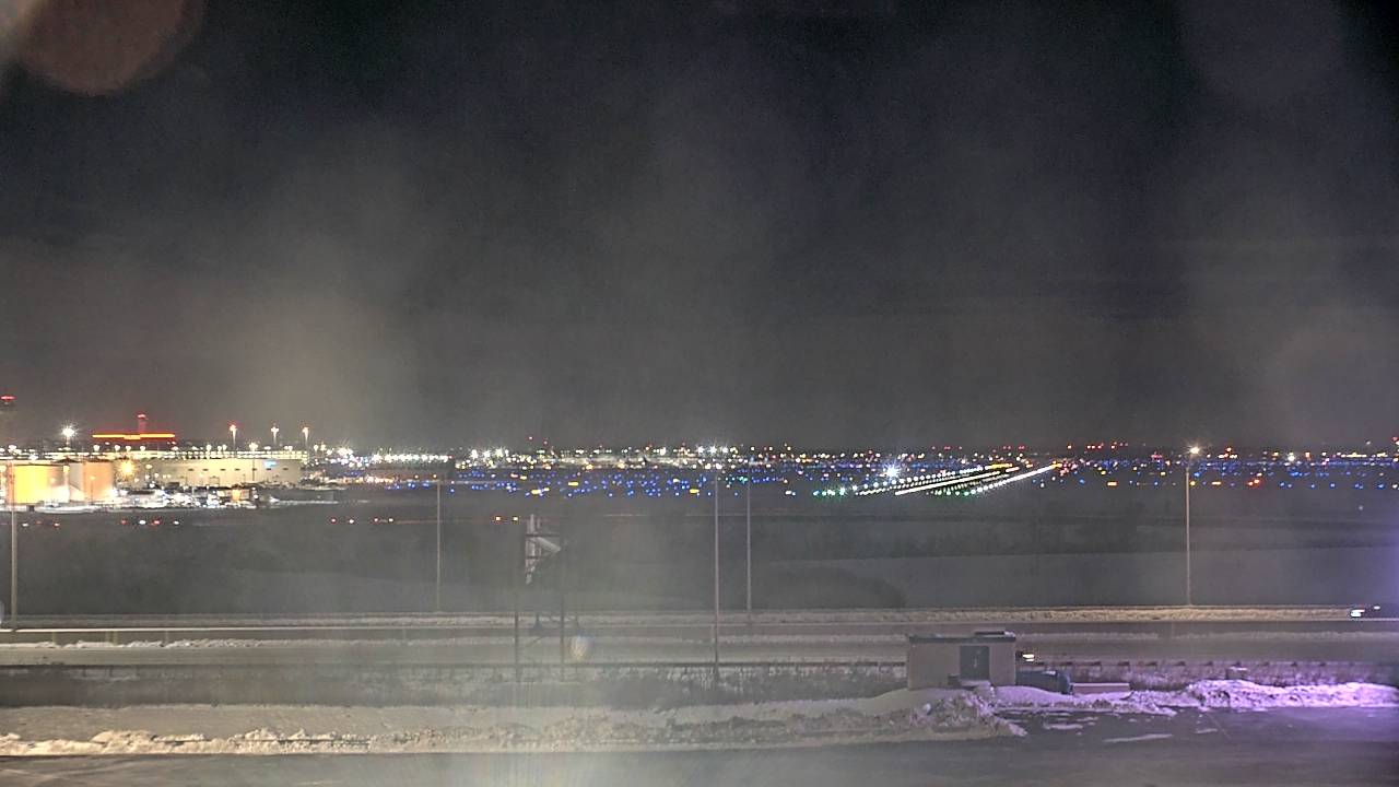 Thumbnail for current weather camera view from Allstate Arena in Des Plaines, Illinois