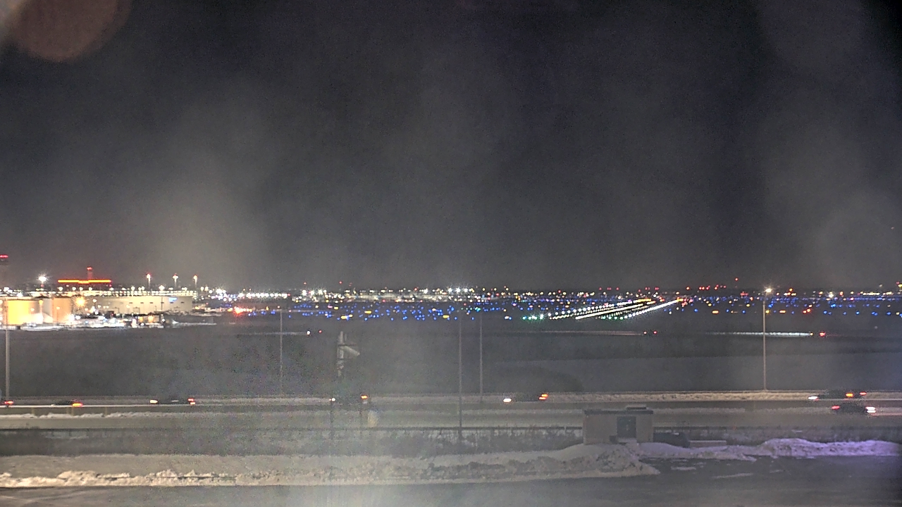 Thumbnail for current weather camera view from Allstate Arena in Des Plaines, Illinois