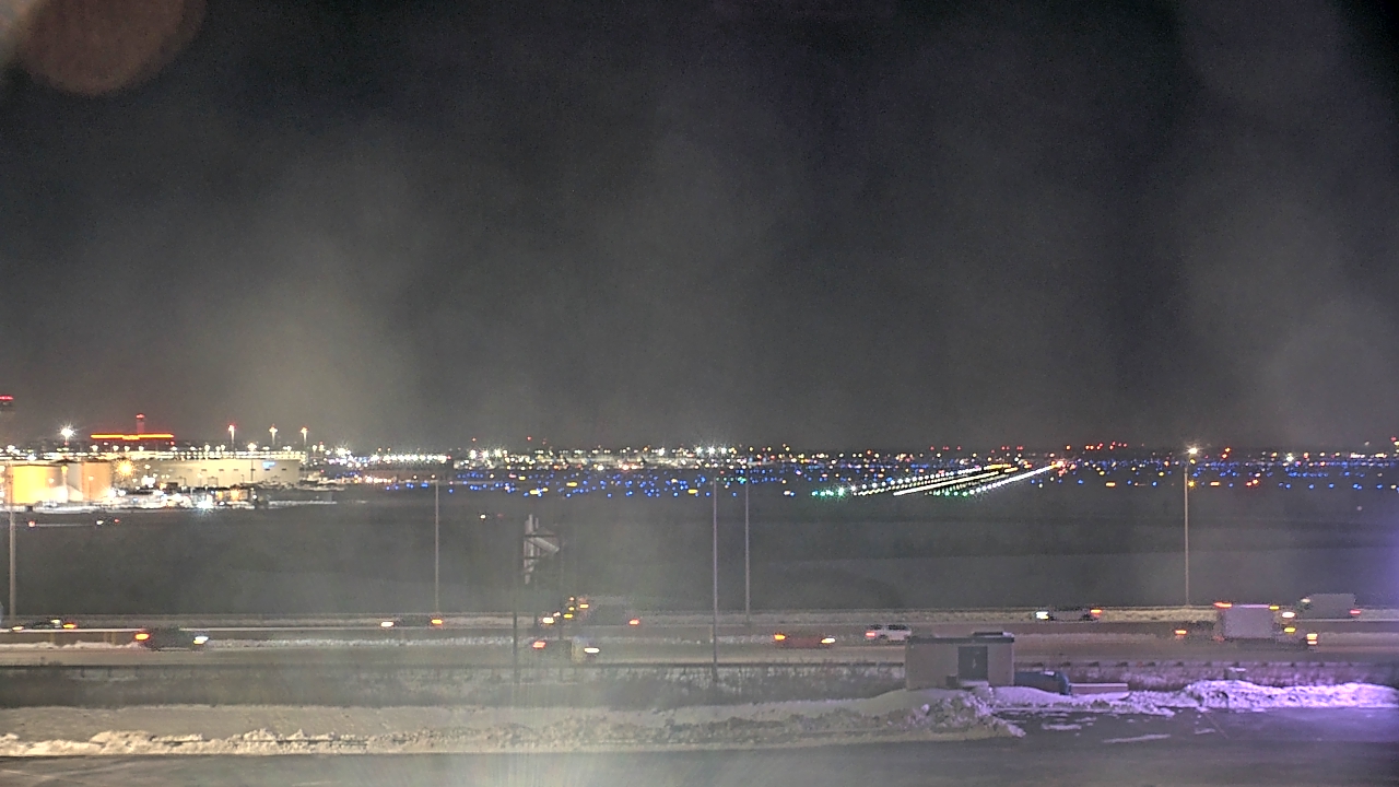 Thumbnail for current weather camera view from Allstate Arena in Des Plaines, Illinois