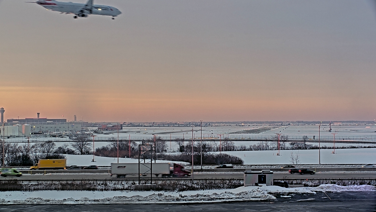 Thumbnail for current weather camera view from Allstate Arena in Des Plaines, Illinois