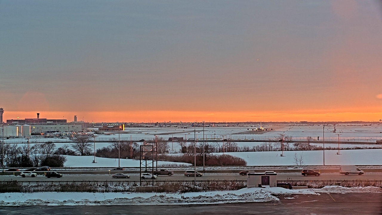 Thumbnail for current weather camera view from Allstate Arena in Des Plaines, Illinois