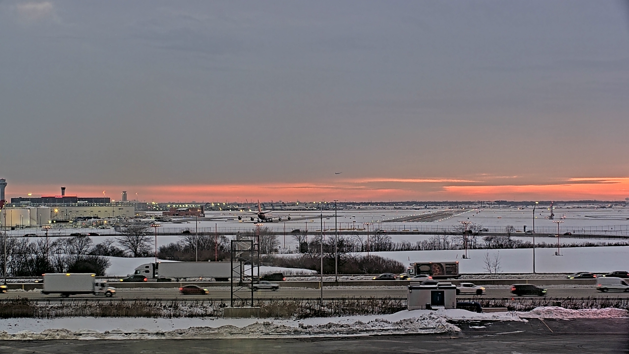 Thumbnail for current weather camera view from Allstate Arena in Des Plaines, Illinois