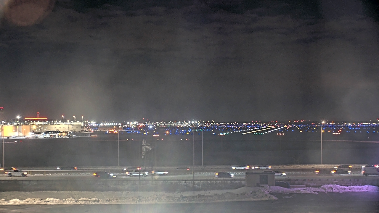 Thumbnail for current weather camera view from Allstate Arena in Des Plaines, Illinois