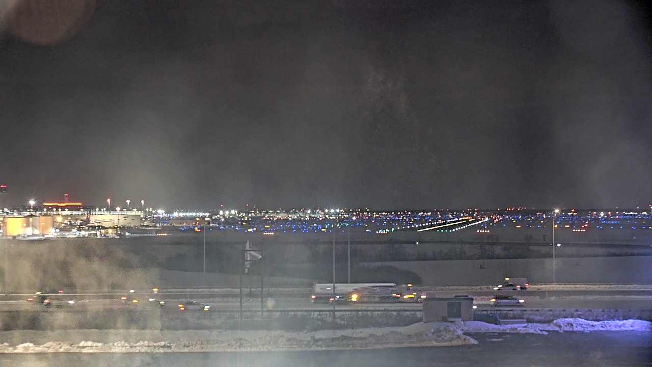 Thumbnail for current weather camera view from Allstate Arena in Des Plaines, Illinois