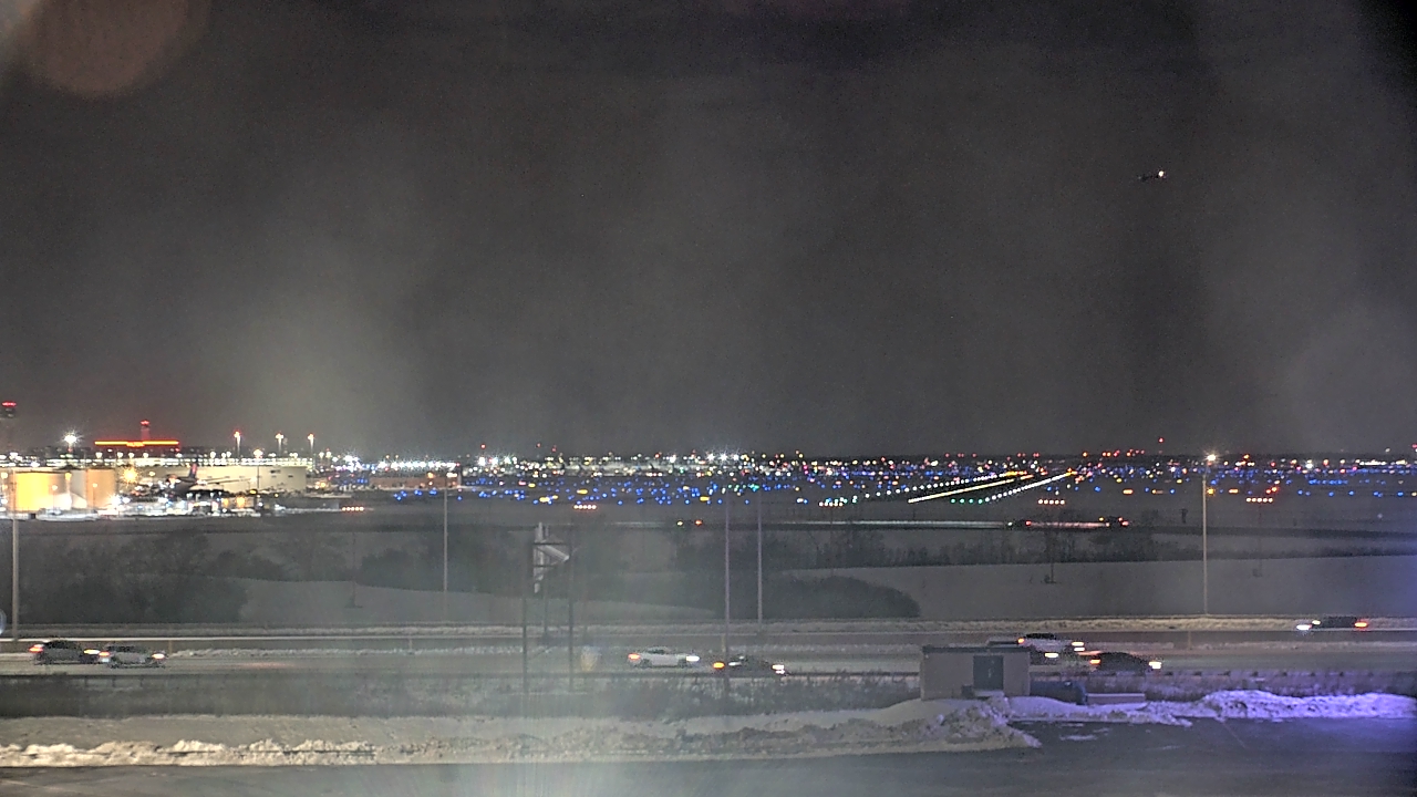 Thumbnail for current weather camera view from Allstate Arena in Des Plaines, Illinois