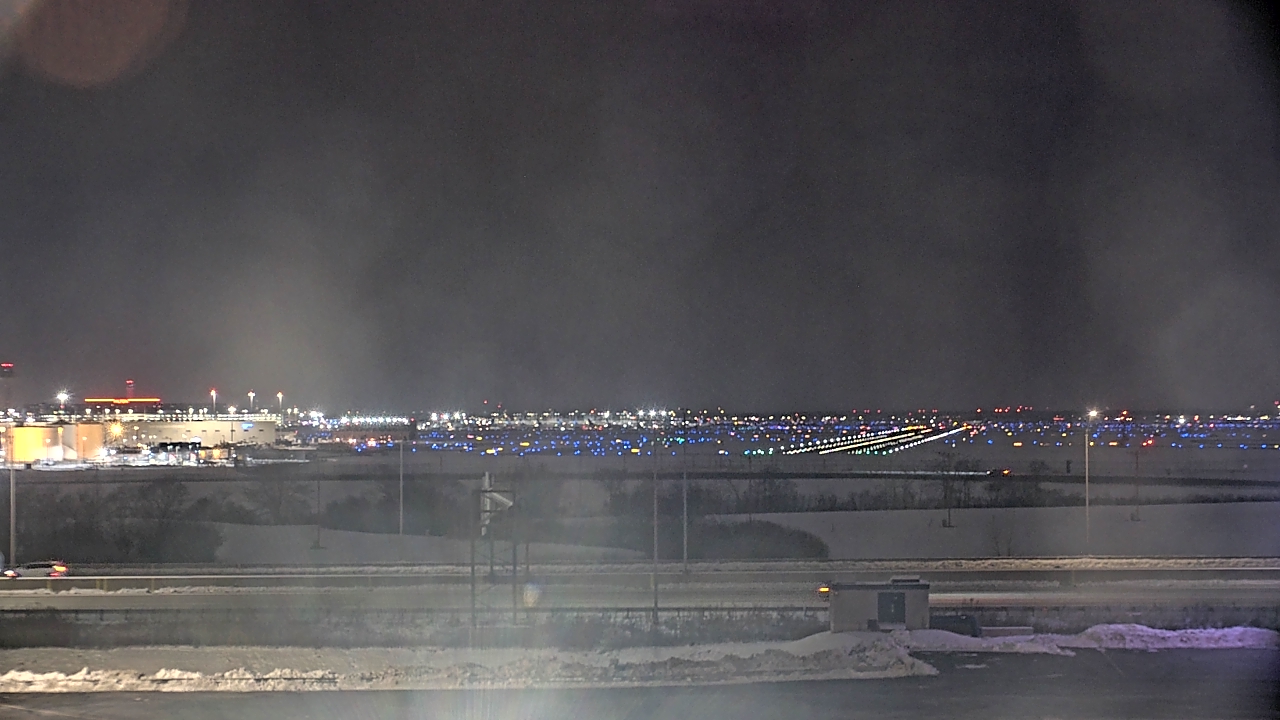 Thumbnail for current weather camera view from Allstate Arena in Des Plaines, Illinois