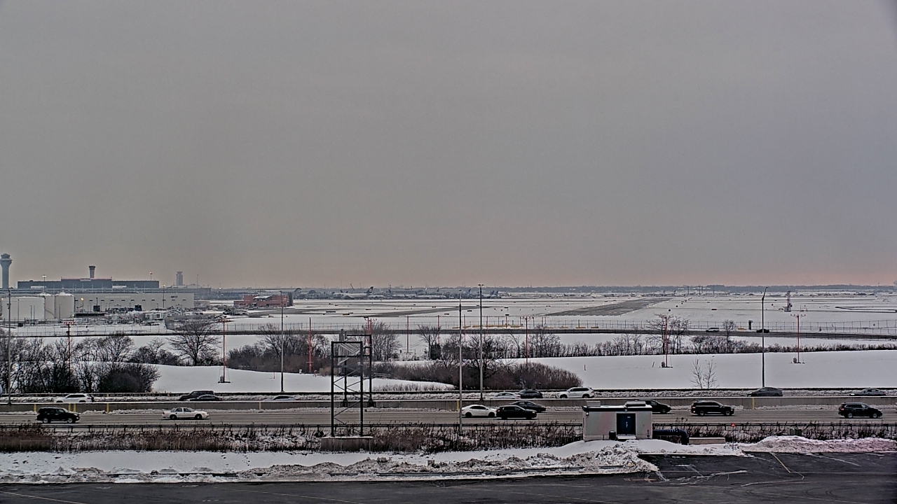 Thumbnail for current weather camera view from Allstate Arena in Des Plaines, Illinois