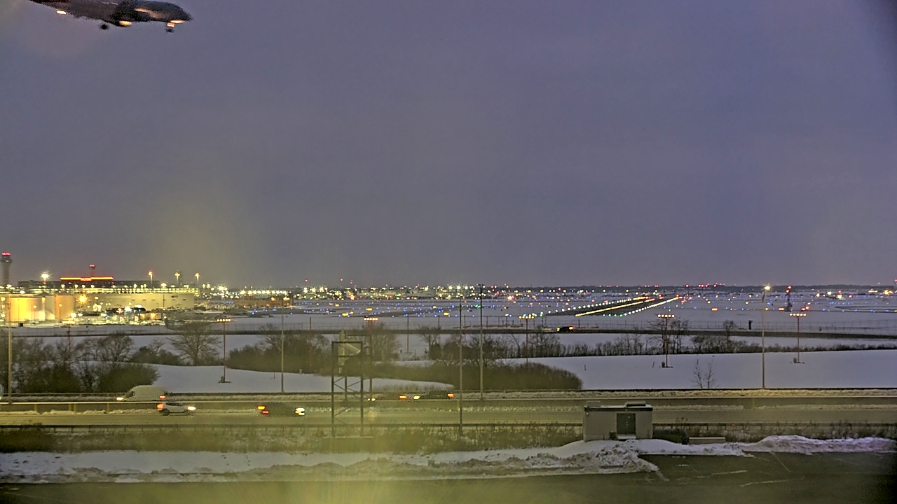 Thumbnail for current weather camera view from Allstate Arena in Des Plaines, Illinois