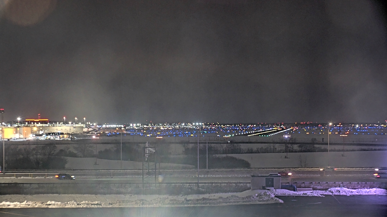 Thumbnail for current weather camera view from Allstate Arena in Des Plaines, Illinois