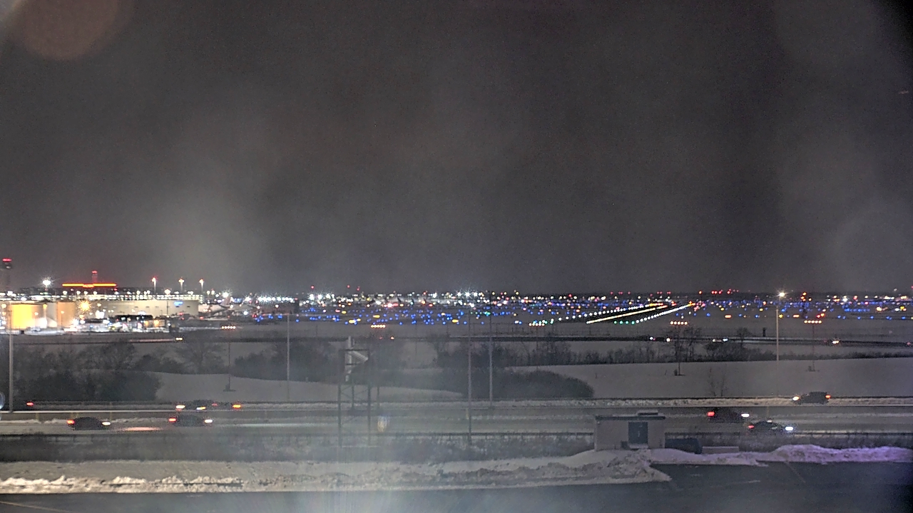 Thumbnail for current weather camera view from Allstate Arena in Des Plaines, Illinois