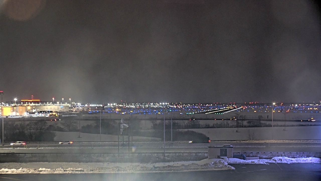 Thumbnail for current weather camera view from Allstate Arena in Des Plaines, Illinois