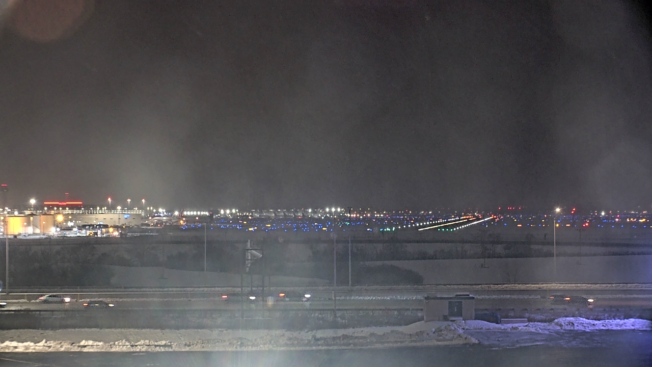 Thumbnail for current weather camera view from Allstate Arena in Des Plaines, Illinois