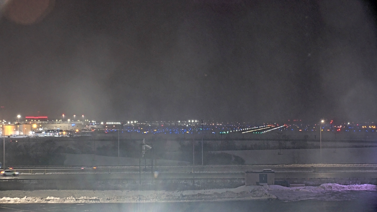 Thumbnail for current weather camera view from Allstate Arena in Des Plaines, Illinois