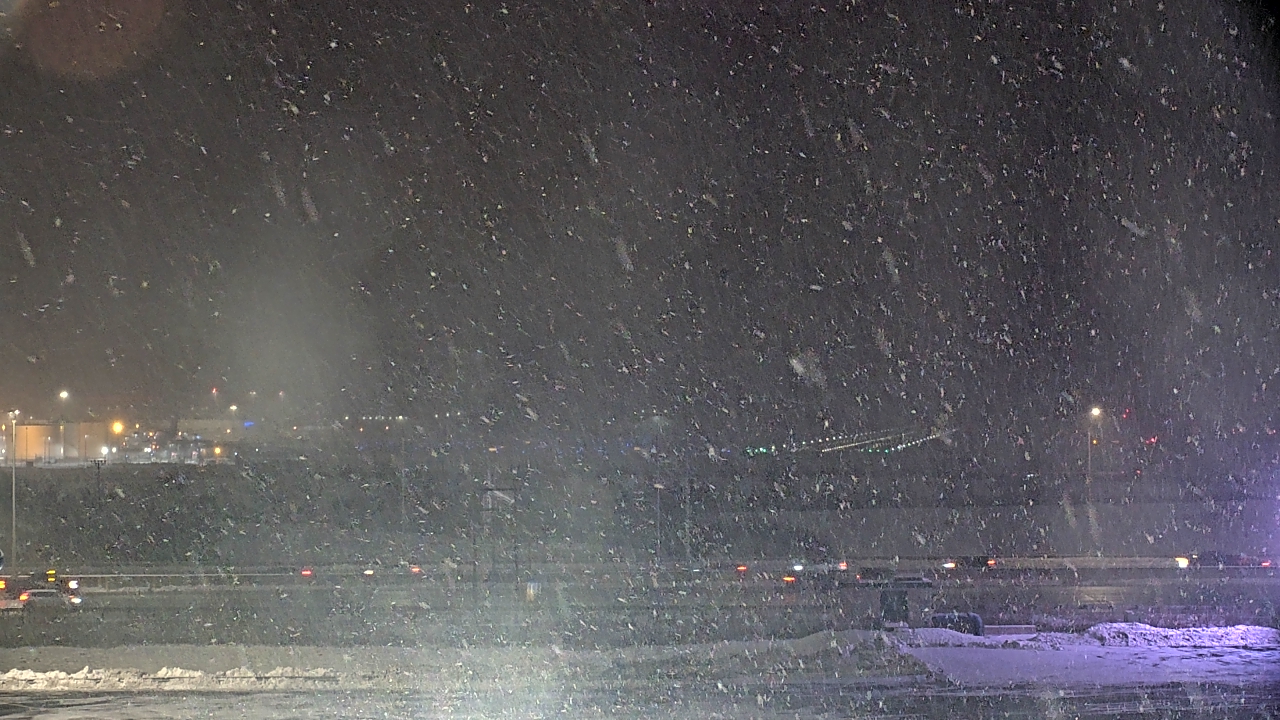 Thumbnail for current weather camera view from Allstate Arena in Des Plaines, Illinois