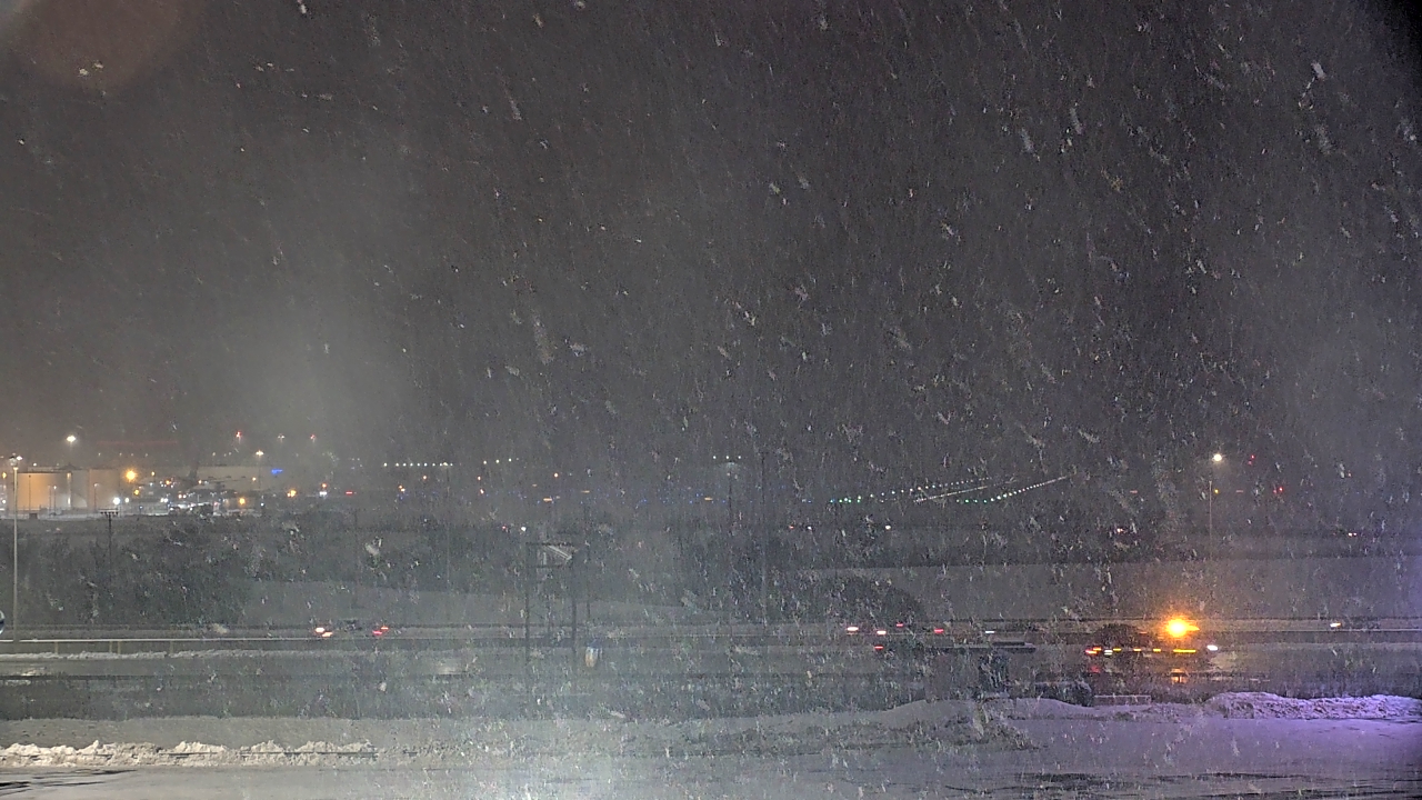 Thumbnail for current weather camera view from Allstate Arena in Des Plaines, Illinois