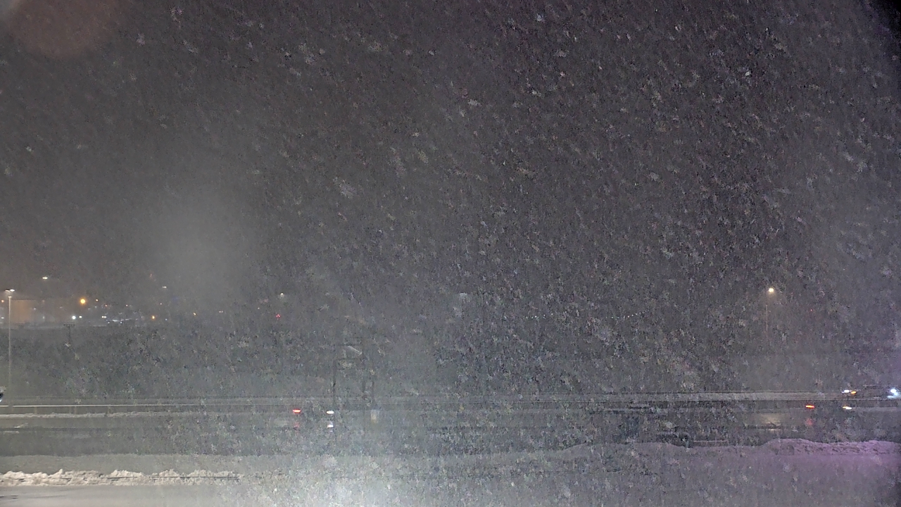 Thumbnail for current weather camera view from Allstate Arena in Des Plaines, Illinois