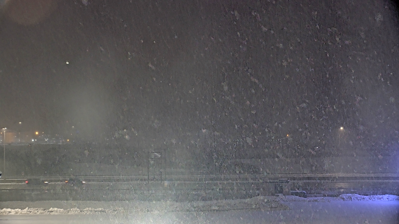 Thumbnail for current weather camera view from Allstate Arena in Des Plaines, Illinois