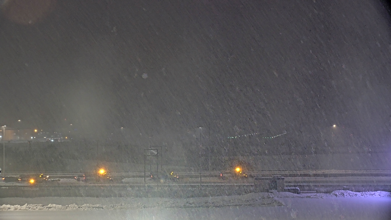 Thumbnail for current weather camera view from Allstate Arena in Des Plaines, Illinois