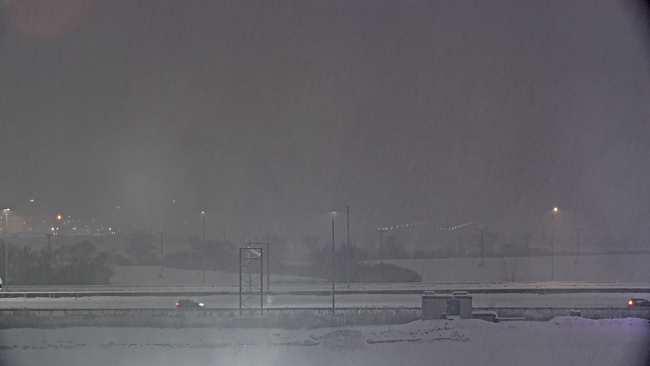 Thumbnail for current weather camera view from Allstate Arena in Des Plaines, Illinois