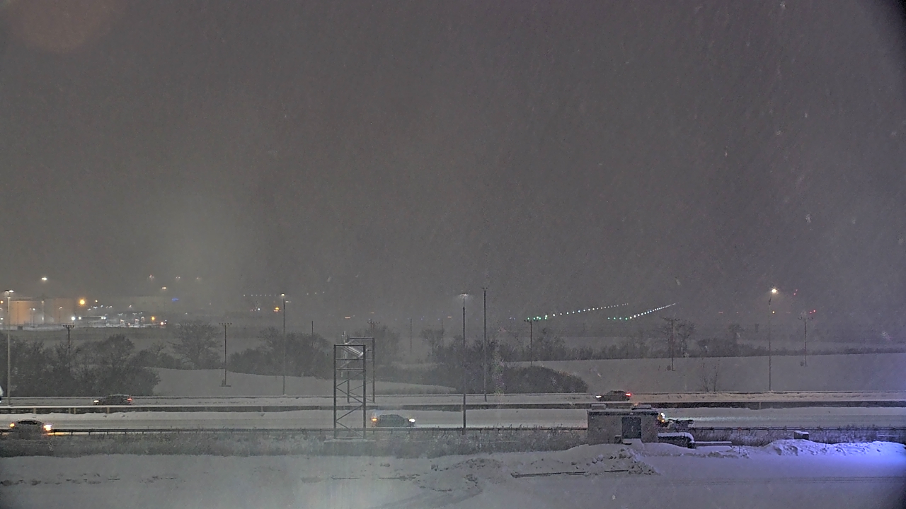 Thumbnail for current weather camera view from Allstate Arena in Des Plaines, Illinois