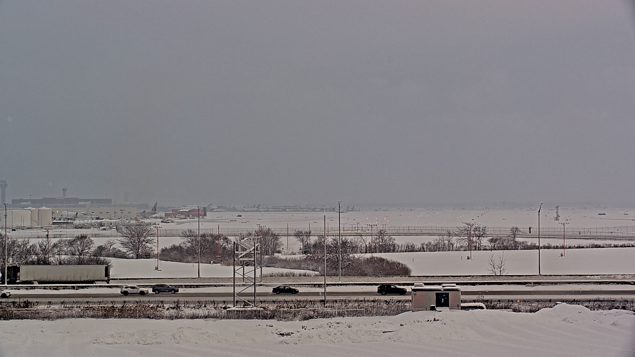 Thumbnail for current weather camera view from Allstate Arena in Des Plaines, Illinois